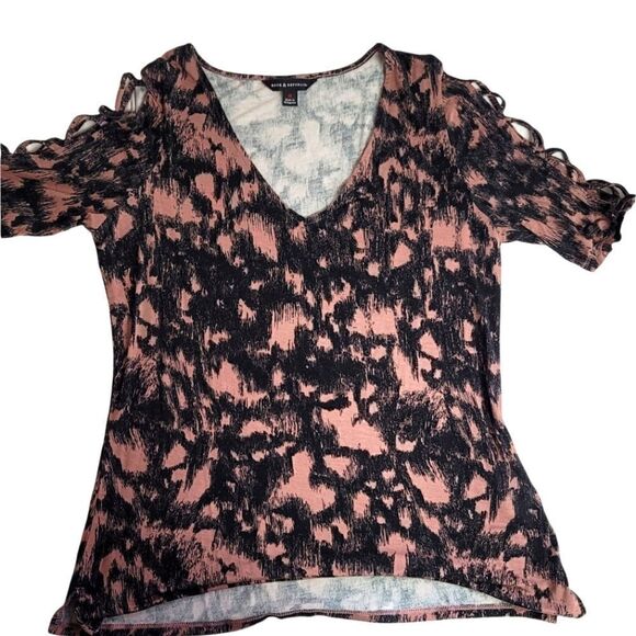 Rock and Republic Medium Blouse - Picture 1 of 3
